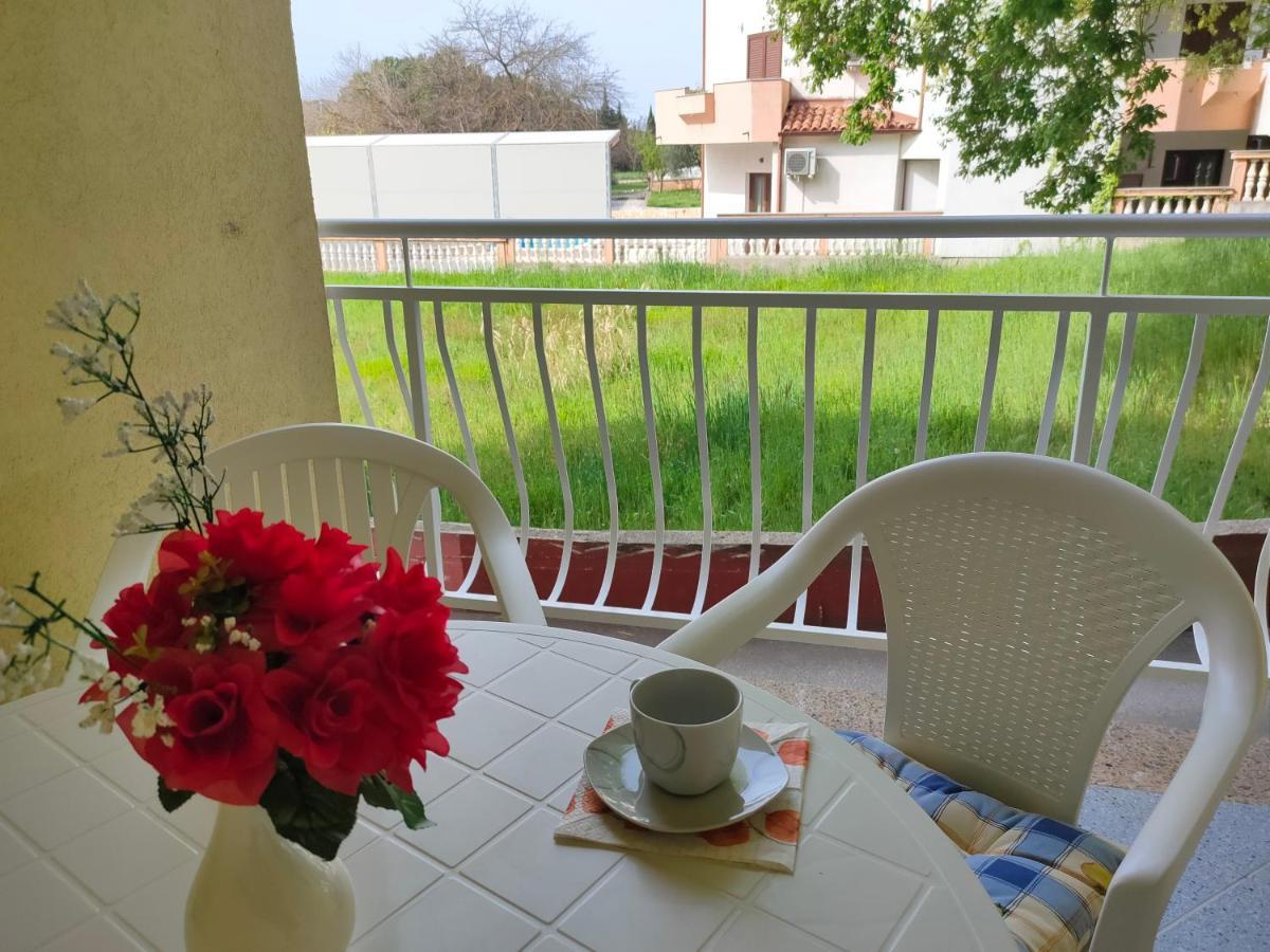 Apartman Bela Apartment Pula Exterior foto