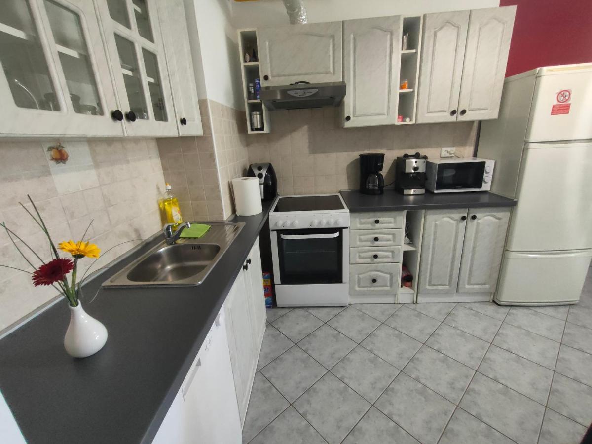 Apartman Bela Apartment Pula Exterior foto